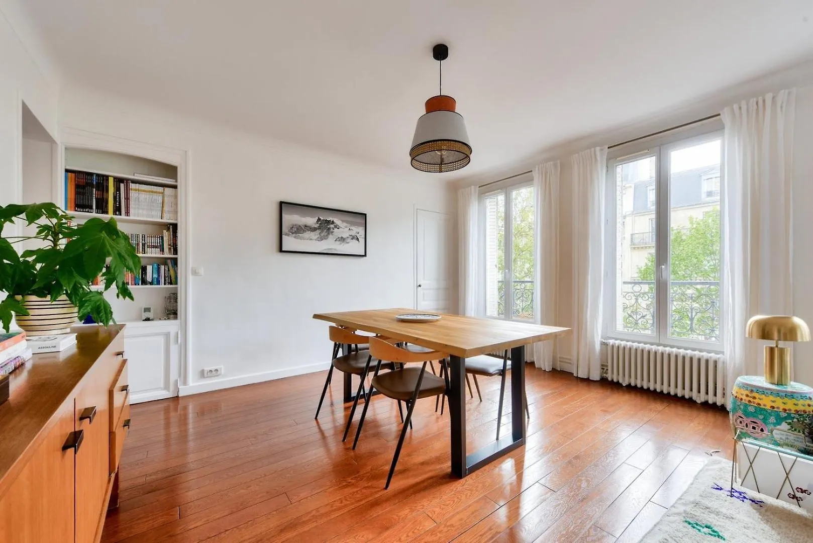 Charming Property With Open Views Párizs Apartman